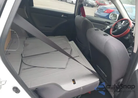 2006 Toyota Matrix Xr z USA, uszkodzony, nr VIN 2T1KR32E06C558891